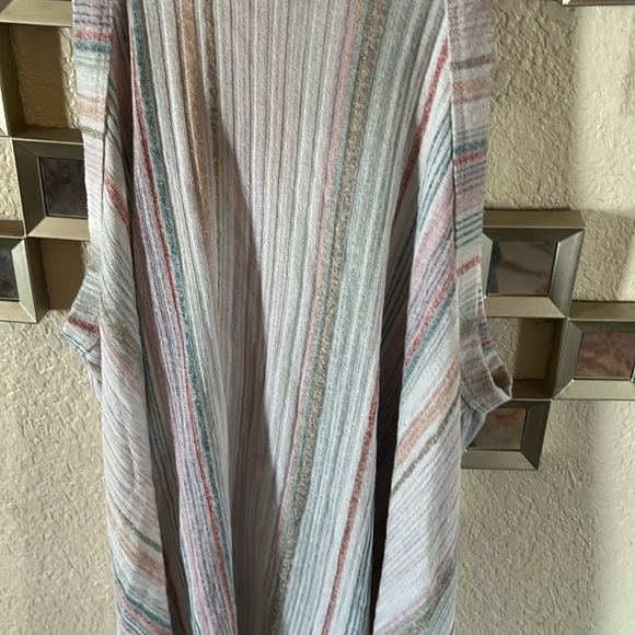 Pastel Tank Large - Picture 3 of 6